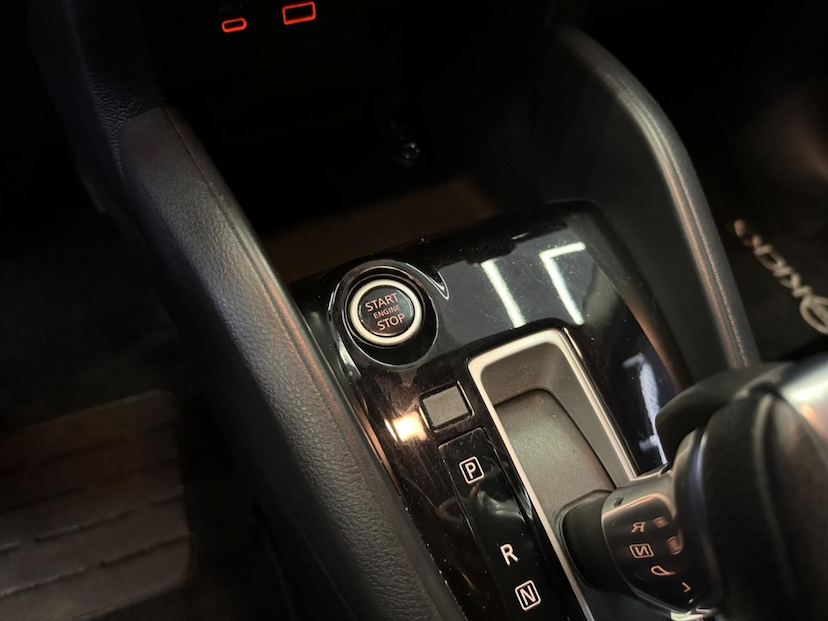 Foto do veículo NISSAN KICKS  1.6 EXCLUSIVE P. TECH CVT 2022 38.111 KM 109.900,00