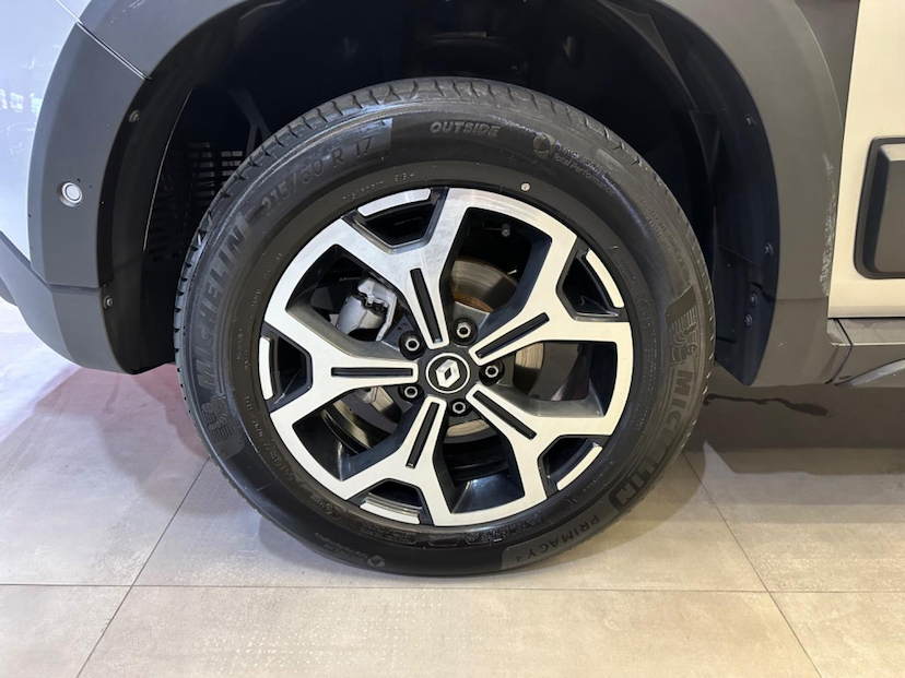 Foto do veículo RENAULT DUSTER  ICONIC 1.6 CVT FLEX 2022 92.000 KM 84.900,00