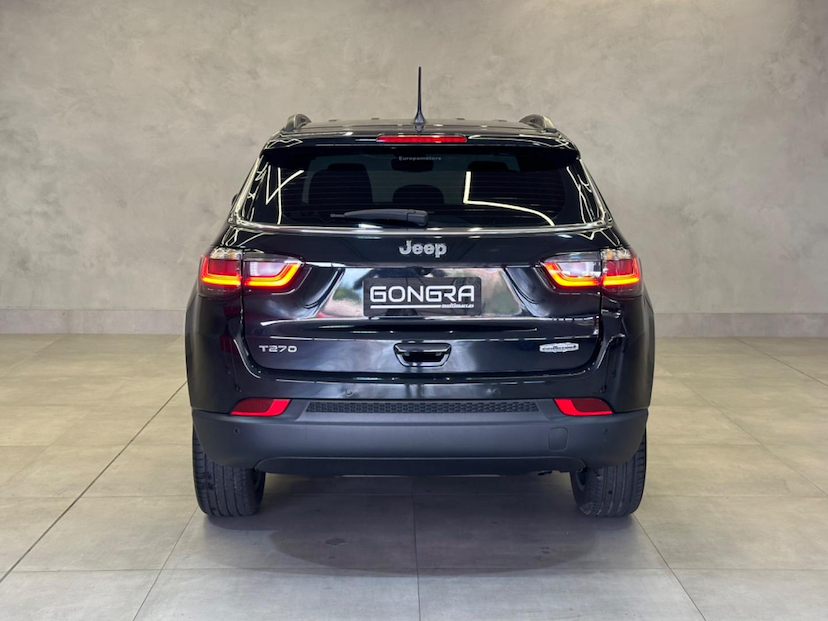 Foto do veículo JEEP COMPASS  LONG TF 2023 10.466 KM 150.900,00