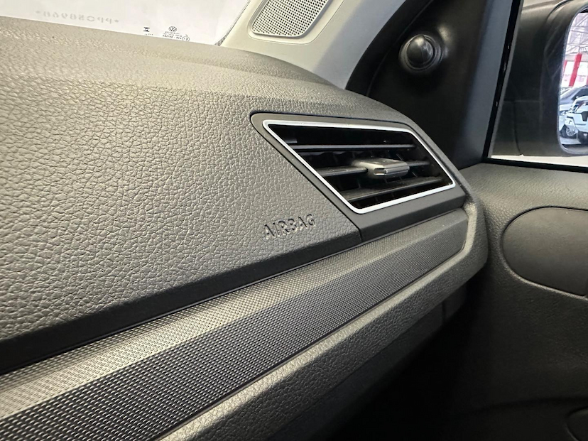 Foto do veículo VOLKSWAGEN SAVEIRO  CS RB MPI 2023 26.337 KM 74.900,00
