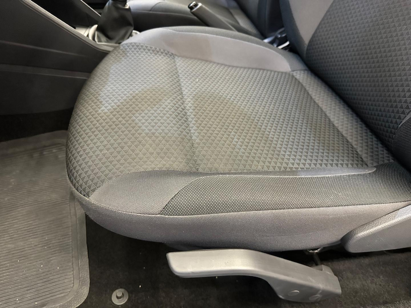 Foto do veículo VOLKSWAGEN SAVEIRO  CS RB MPI 2023 26.337 KM 74.900,00