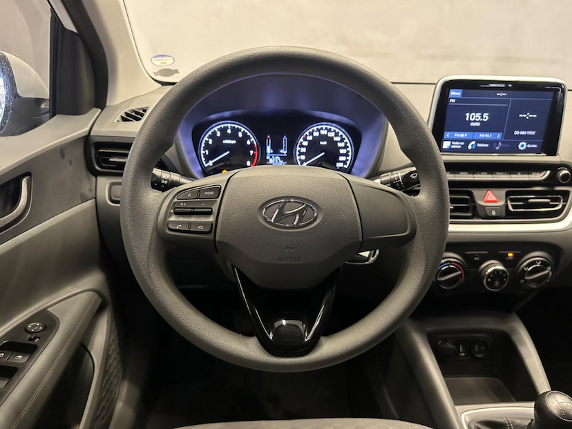 Foto do veículo HYUNDAI HB20S  1.0 VISION 2022 32.270 KM 72.900,00