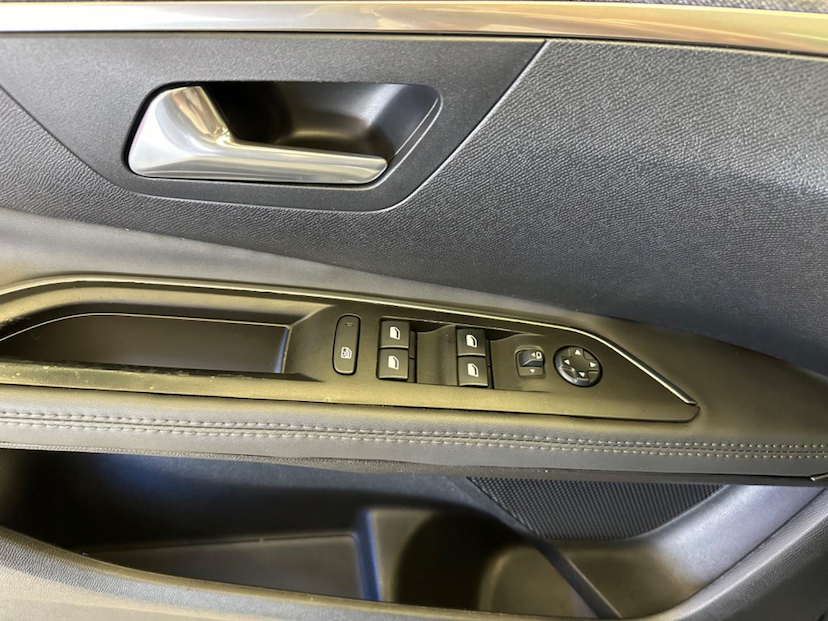 Foto do veículo PEUGEOT 3008  GRIFFE AT 2019 110.420 KM 109.900,00
