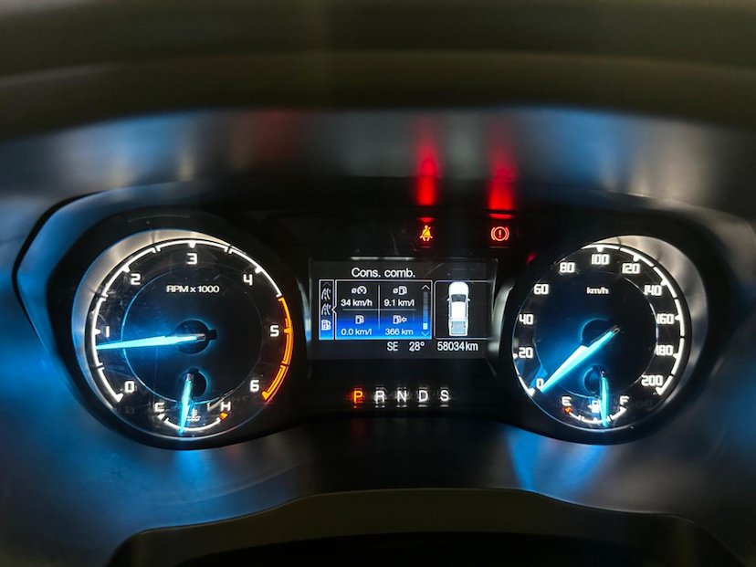 Foto do veículo FORD RANGER  2.2 XLS 4X4 CD 16V DIESEL 4P AUT 2023 57.982 KM 182.900,00