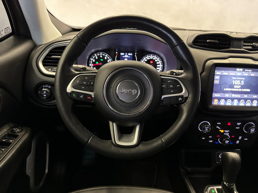 Foto do veículo JEEP RENEGADE  LNGTD AT 2021 36.545 KM 94.900,00