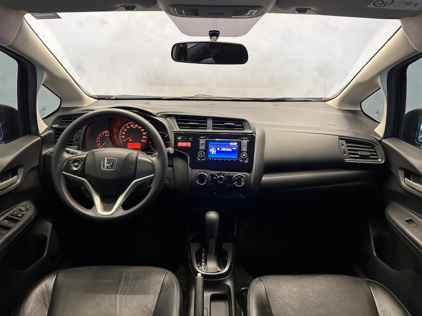 Foto do veículo HONDA FIT  1.5 EX 16V GASOLINA 4P AUTOMATICO 2015 76.500 KM 68.900,00