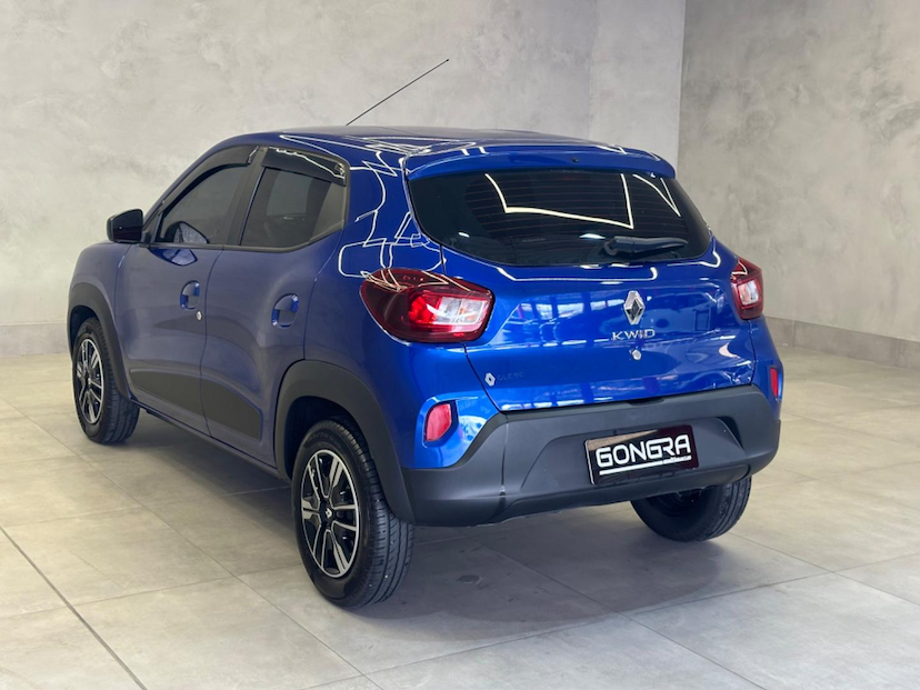 Foto do veículo RENAULT KWID  1.0 12V SCE FLEX INTENSE MANUAL 2024 3.900 KM 65.900,00