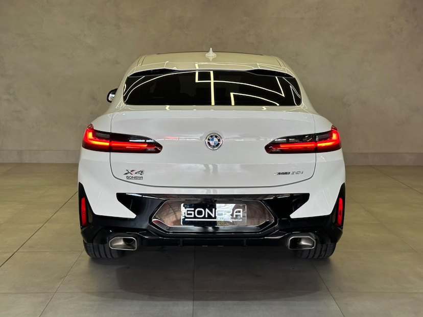 Foto do veículo BMW X4  XDRIVE 30I M SPORT 2.0 TB 252CV AUT 2024 6.700 KM 439.900,00