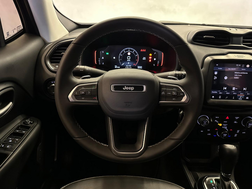 Foto do veículo JEEP RENEGADE  LONGITUDE T270 1.3 TB 4X2 FLEX AUT 2023 42.665 KM 114.900,00