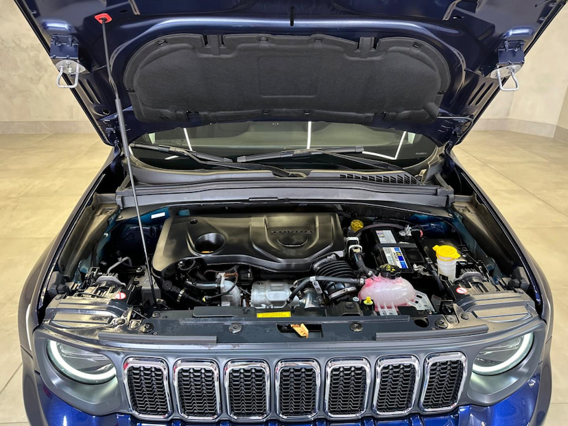 Foto do veículo JEEP RENEGADE  LONGITUDE T270 1.3 TB 4X2 FLEX AUT 2023 42.665 KM 114.900,00