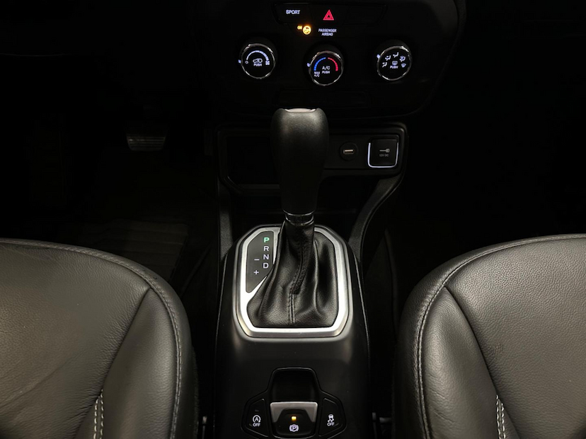 Foto do veículo JEEP RENEGADE  1.8 16V FLEX 4P 2019 66.793 KM 78.900,00