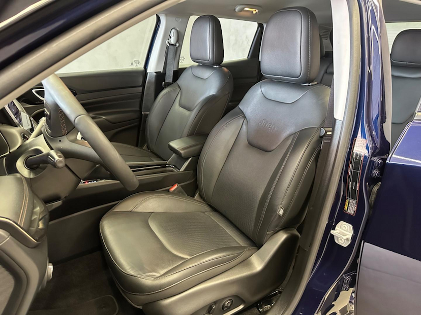 Foto do veículo JEEP COMPASS  LIMITED TD 2022 24.808 KM 165.900,00