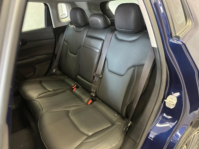 Foto do veículo JEEP COMPASS  LIMITED TD 2022 24.808 KM 165.900,00