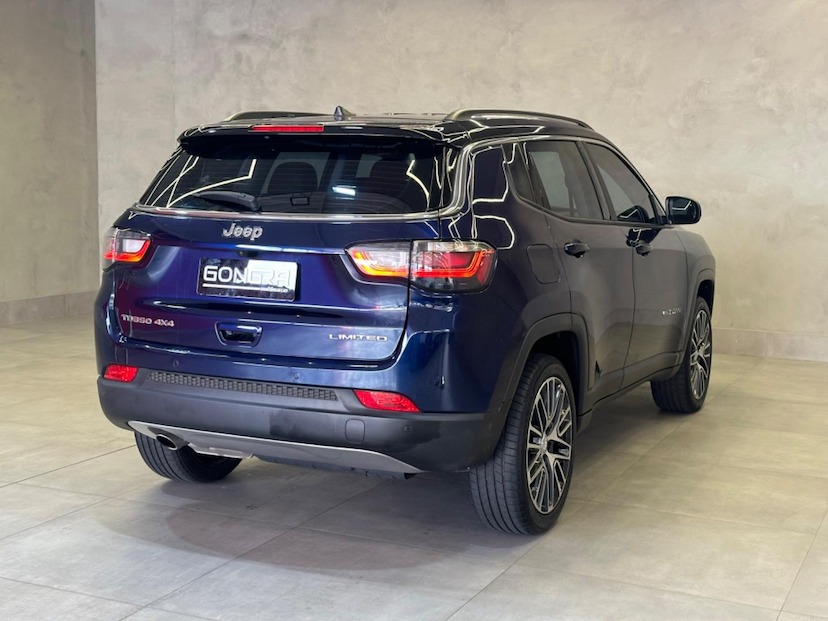 Foto do veículo JEEP COMPASS  LIMITED TD 2022 24.808 KM 165.900,00