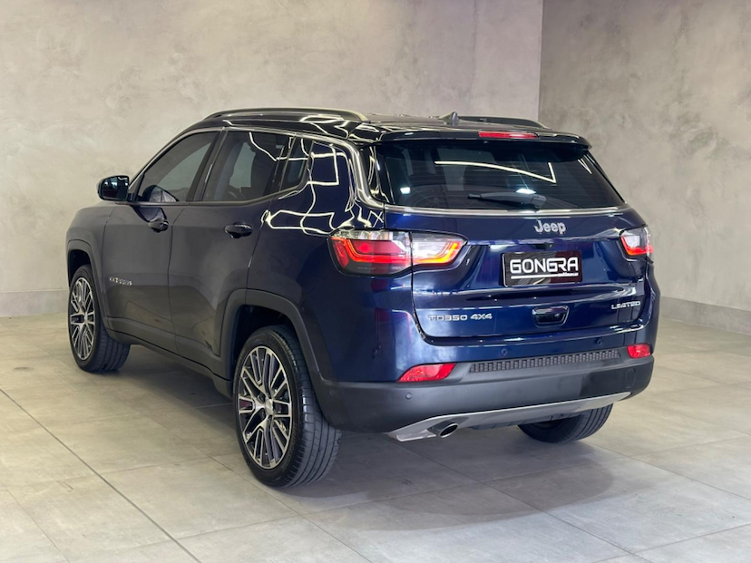 Foto do veículo JEEP COMPASS  LIMITED TD 2022 24.808 KM 165.900,00