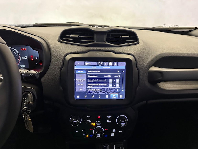 Foto do veículo JEEP RENEGADE  LONGITUDE T270 1.3 TB 4X2 FLEX AUT 2024 25.645 KM 119.900,00