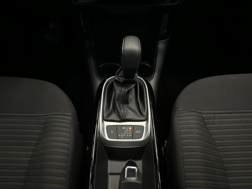 Foto do veículo CITROËN C4 CACTUS  1.6 FEEL AUT 2021 12.990 KM 82.900,00