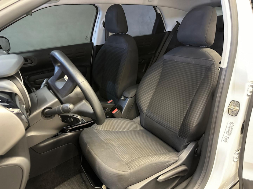 Foto do veículo CITROËN C4 CACTUS  FEEL A 2021 25.344 KM 79.900,00