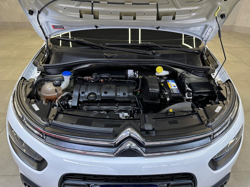 Foto do veículo CITROËN C4 CACTUS  FEEL A 2021 25.344 KM 79.900,00