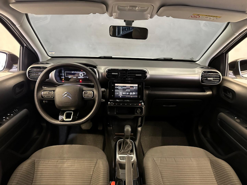 Foto do veículo CITROËN C4 CACTUS  FEEL A 2021 25.344 KM 79.900,00
