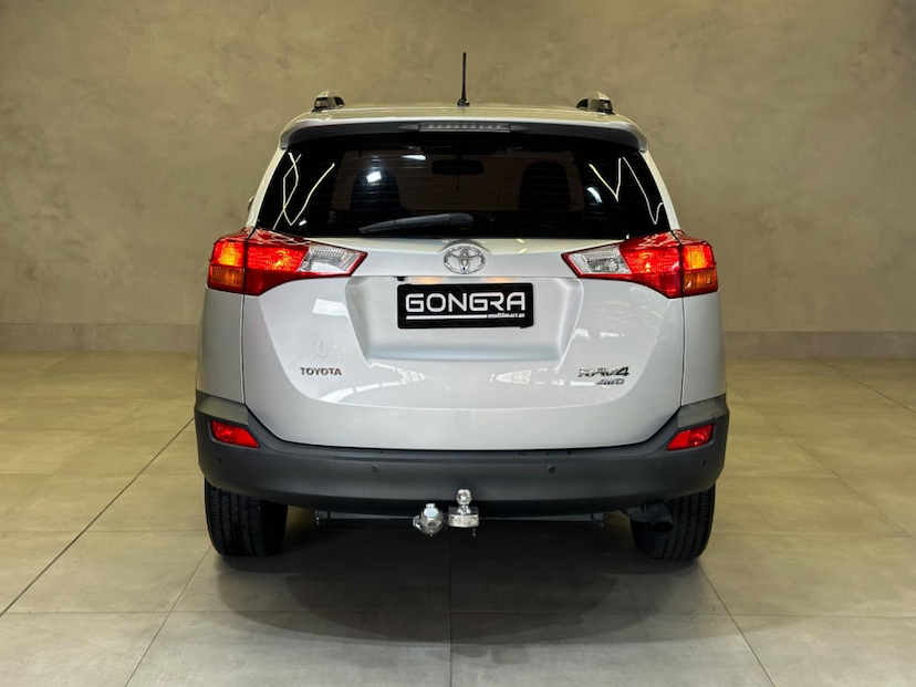 Foto do veículo TOYOTA RAV4 RAV-4 4X4 2.0 16V 4P 2015 84.675 KM 102.900,00