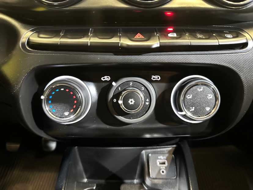 Foto do veículo FIAT ARGO  DRIVE 1.0 2024 25.164 KM 73.900,00