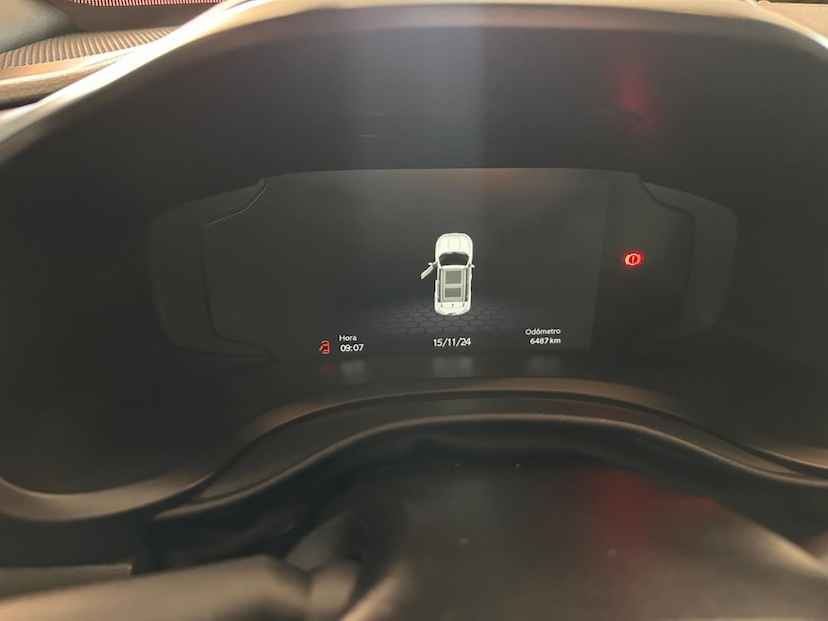 Foto do veículo JEEP RENEGADE  LGTD T270 2023 6.472 KM 121.900,00