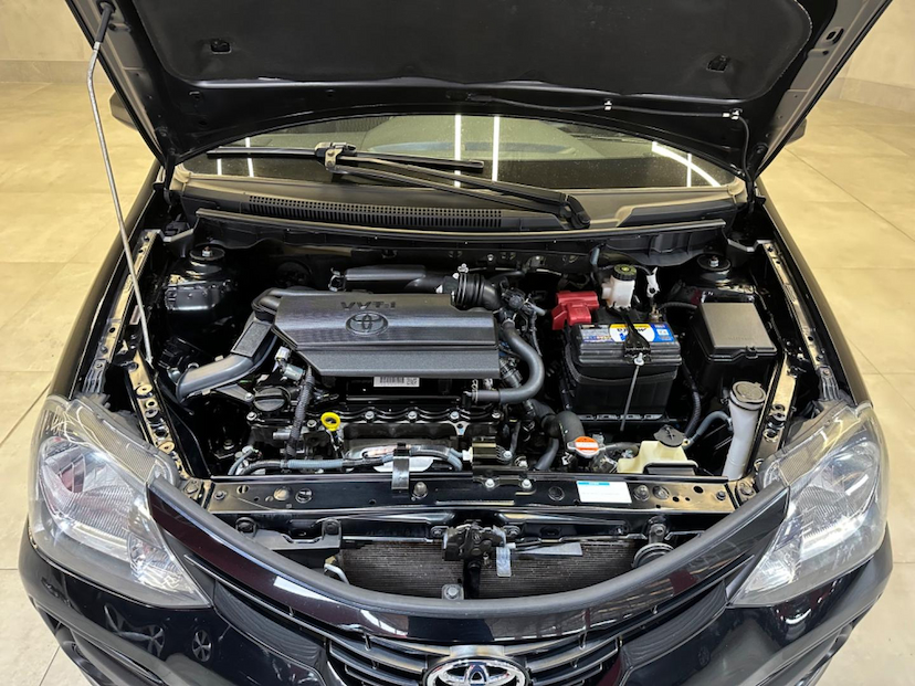 Foto do veículo TOYOTA ETIOS  SD X 1.5 VSC MT 2019 131.401 KM 59.900,00