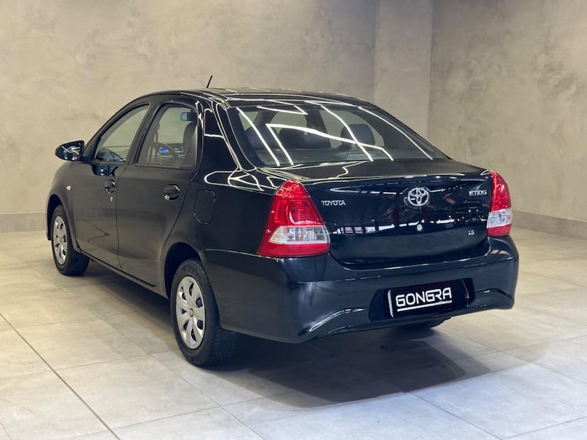 Foto do veículo TOYOTA ETIOS  SD X 1.5 VSC MT 2019 131.401 KM 59.900,00