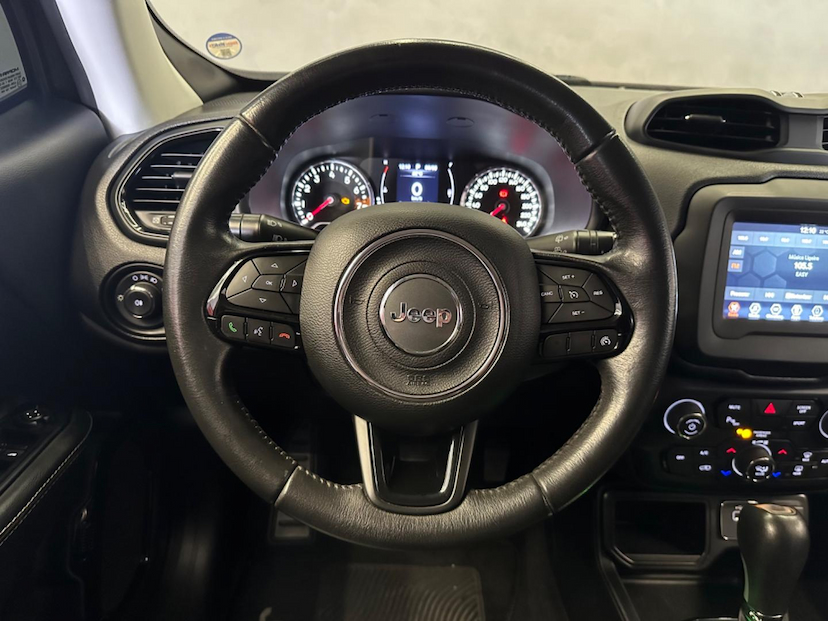 Foto do veículo JEEP RENEGADE  NIGHT EAGLE 1.8 4X2 FLEX AUT 2021 75.500 KM 84.900,00