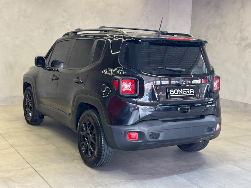 Foto do veículo JEEP RENEGADE  NIGHT EAGLE 1.8 4X2 FLEX AUT 2021 75.500 KM 84.900,00