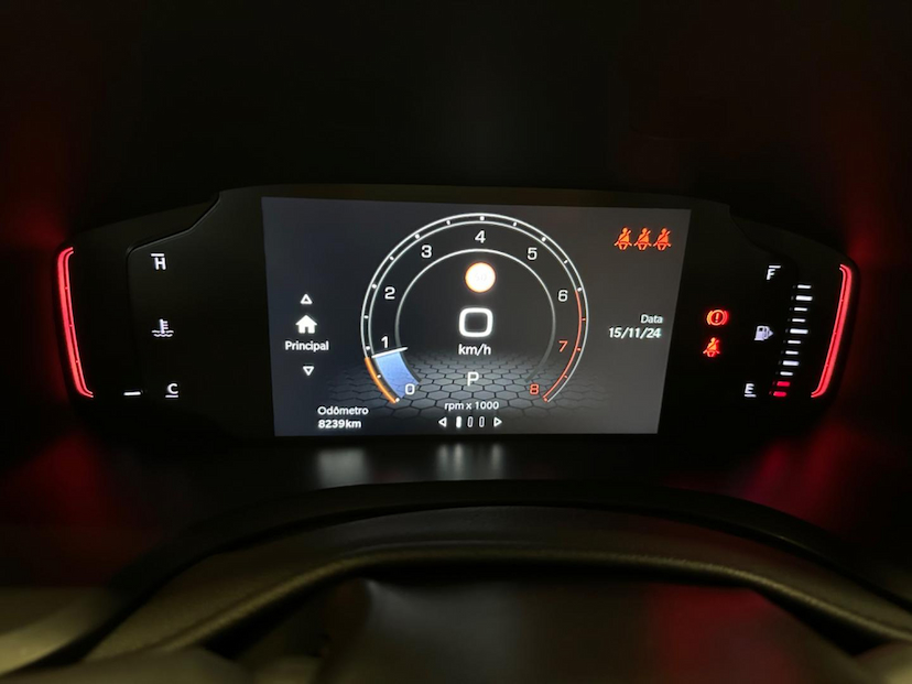 Foto do veículo JEEP RENEGADE  LGTD T270 2023 8.239 KM 122.900,00