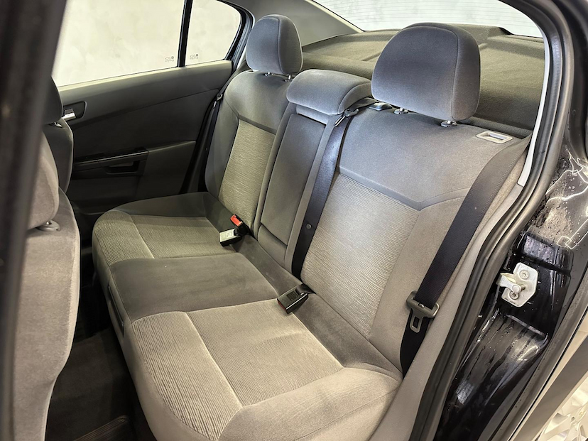 Foto do veículo CHEVROLET VECTRA  SEDAN ELEGANCE 2010 99.100 KM 45.900,00