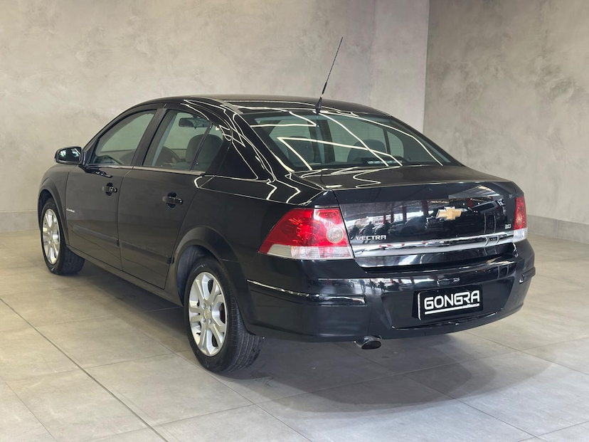 Foto do veículo CHEVROLET VECTRA  SEDAN ELEGANCE 2010 99.100 KM 45.900,00