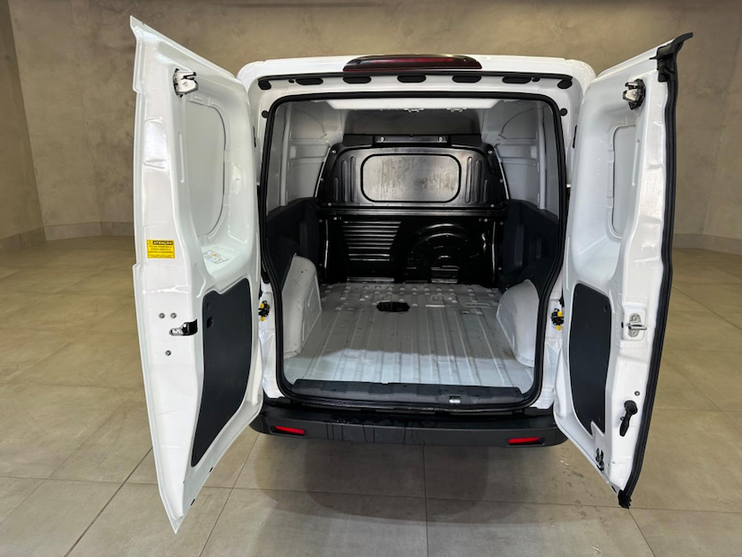 Foto do veículo FIAT FIORINO  ENDURANCE 2024 13.376 KM 94.900,00