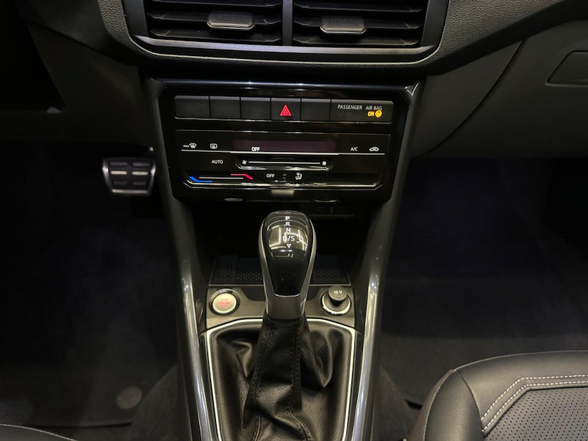 Foto do veículo VOLKSWAGEN T-CROSS T CROSS HL TSI AE 2023 42.642 KM 136.900,00