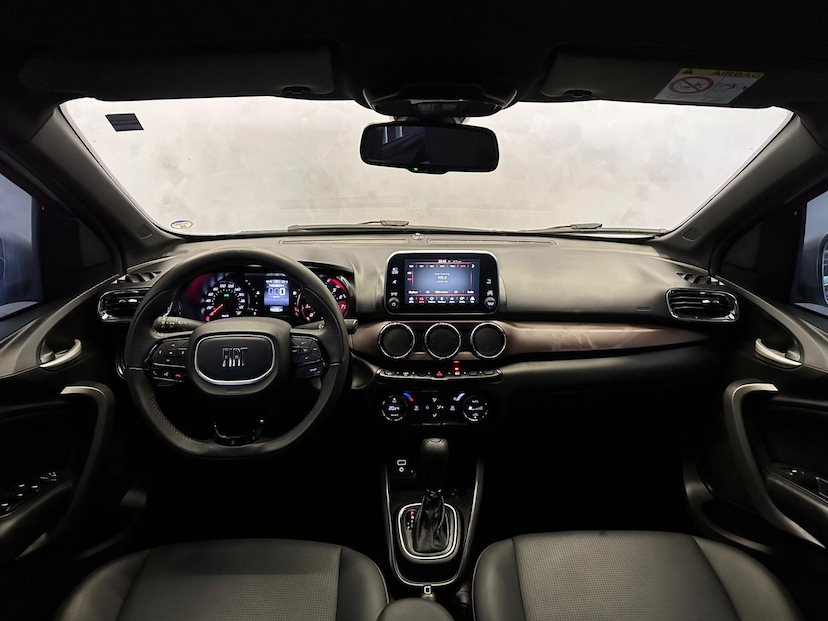 Foto do veículo FIAT CRONOS  PRECISION 1.3 8V FLEX AUT. 2023 22.539 KM 92.900,00