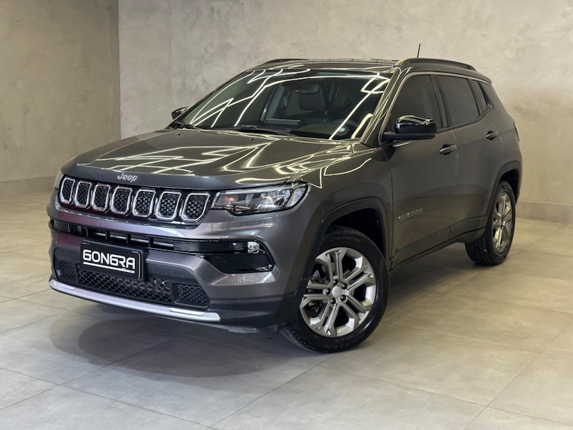 Foto do veículo JEEP COMPASS  LONG TF 2023 19.058 KM 144.900,00