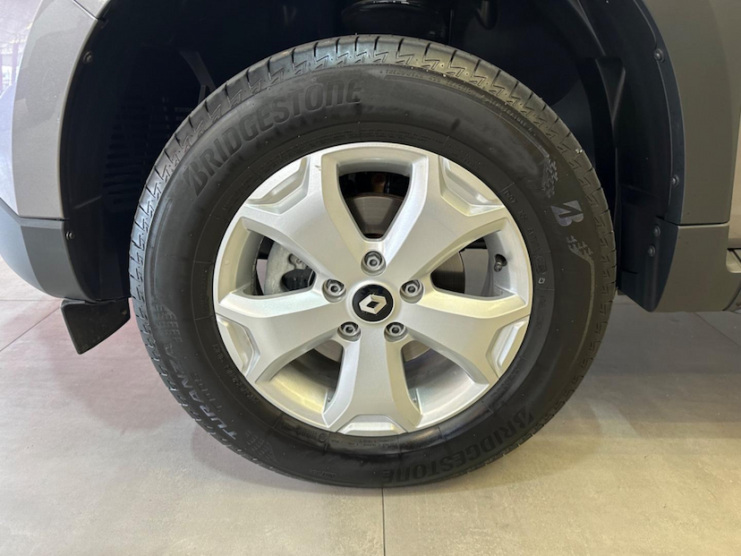 Foto do veículo RENAULT DUSTER  INTENSE PLUS 1.6 16V FLEX AUT. 2025 5.648 KM 114.900,00