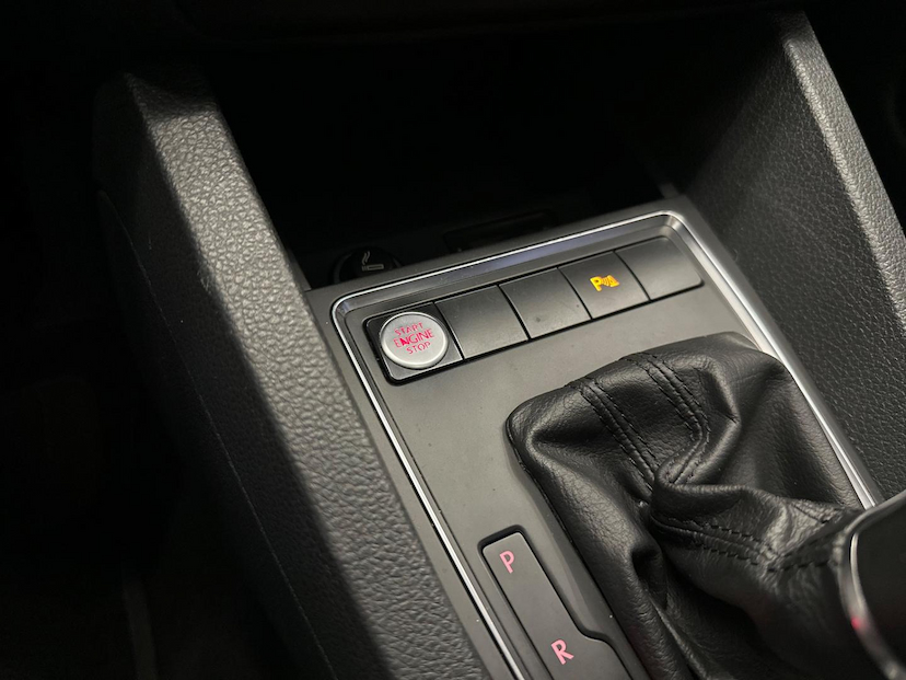 Foto do veículo VOLKSWAGEN JETTA  1.4 16V TSI COMFORTLINE 2017 132.837 KM 85.900,00