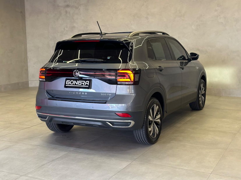 Foto do veículo VOLKSWAGEN T-CROSS T-CROSS COMFOR. 200 TSI 1.0 FLEX 5P AUT. 2024 18.278 KM 139.900,00