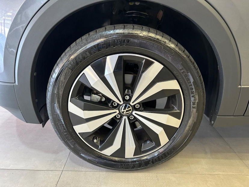 Foto do veículo VOLKSWAGEN T-CROSS T-CROSS COMFOR. 200 TSI 1.0 FLEX 5P AUT. 2024 18.278 KM 139.900,00