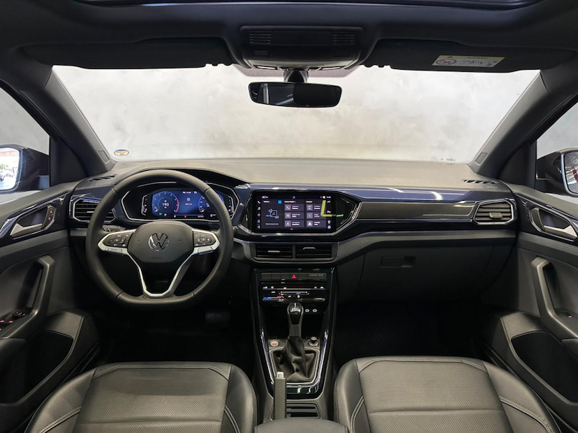 Foto do veículo VOLKSWAGEN T-CROSS T-CROSS COMFOR. 200 TSI 1.0 FLEX 5P AUT. 2024 18.278 KM 139.900,00