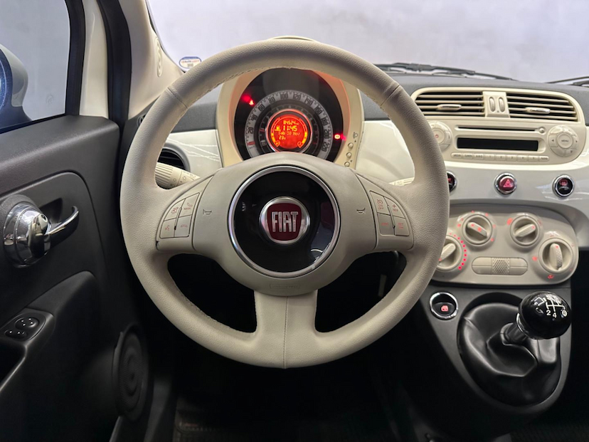 Foto do veículo FIAT 500  CULT 2014 84.500 KM 52.900,00