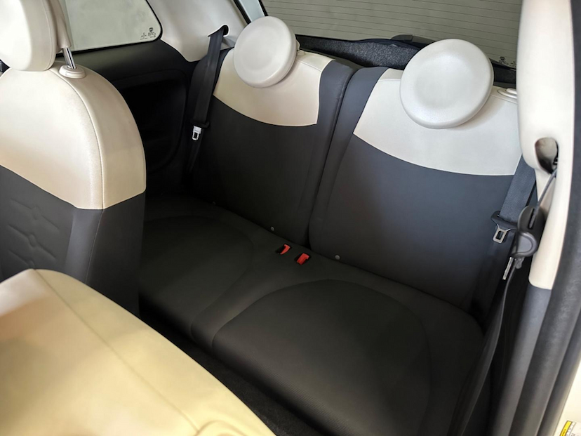 Foto do veículo FIAT 500  CULT 2014 84.500 KM 52.900,00