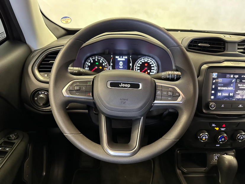 Foto do veículo JEEP RENEGADE  SPORT T270 1.3 TB 4X2 FLEX AUT. 2024 14.078 KM 115.900,00