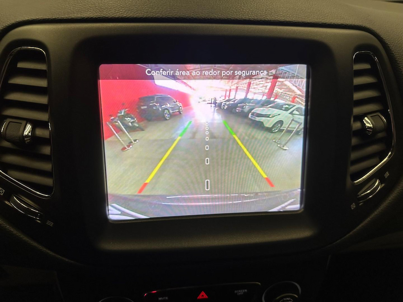 Foto do veículo JEEP COMPASS  LONGITUDE 2.0 4X2 FLEX 16V AUT 2021 60.060 KM 108.900,00