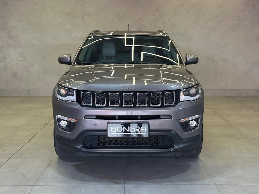 Foto do veículo JEEP COMPASS  LONGITUDE 2.0 4X2 FLEX 16V AUT 2021 60.060 KM 108.900,00