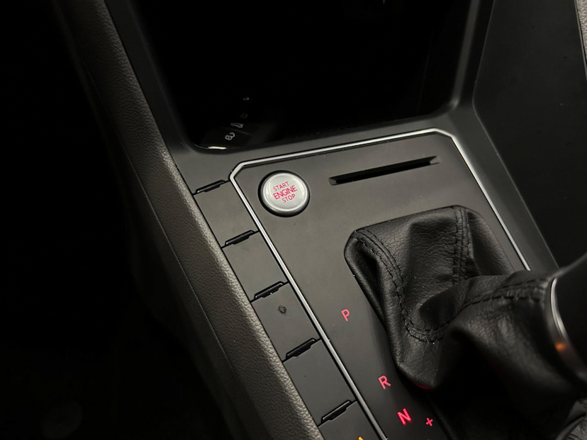 Foto do veículo VOLKSWAGEN VIRTUS  1.0 200 TSI HIGHLINE AUTOMÁTICO 2020 27.154 KM 89.900,00