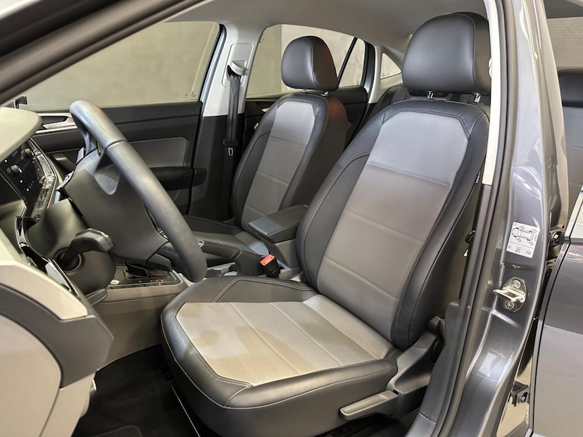 Foto do veículo VOLKSWAGEN VIRTUS  1.0 200 TSI HIGHLINE AUTOMÁTICO 2020 27.154 KM 89.900,00